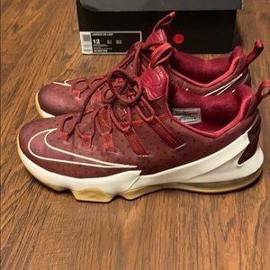 Nike LeBron 13 Low